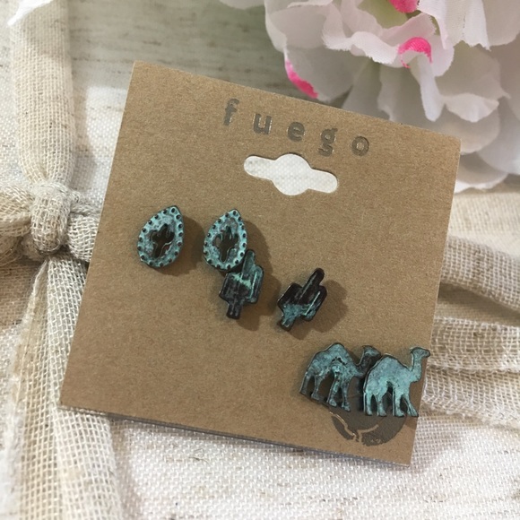 Fuego Jewelry - Fuego Patina Looking Desert Stud Earrings